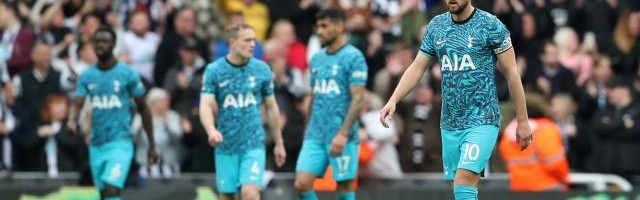 开云体育官方网-热刺球员公开信：退还周日票款 尽全力回归正轨