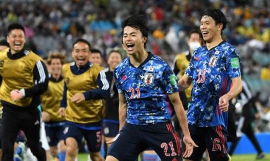 Kaiyun Sports-开云体育-国足荣誉战前目送日沙出线 日本两闷棍后入正途