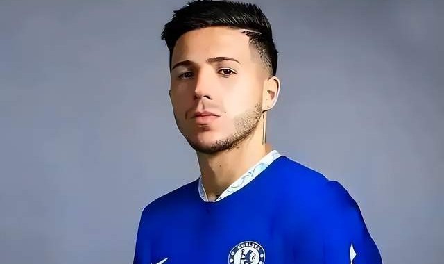 开云体育官方网-迪斯汀赞扬恩佐的协作能力，瓜迪奥拉或许遇到了心魔