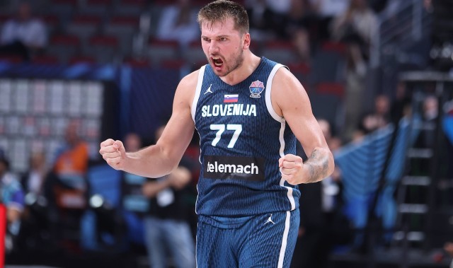 开云体育网页版入口-场均34.7分！美媒统计：东契奇成为本届欧锦赛得分王的概率为91%