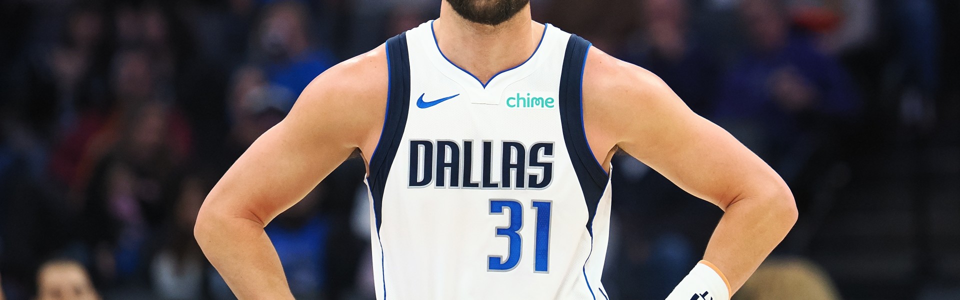 开云体育官方网-今天打得很不错！克莱半场8中4&amp;三分6中3贡献12分2板5助