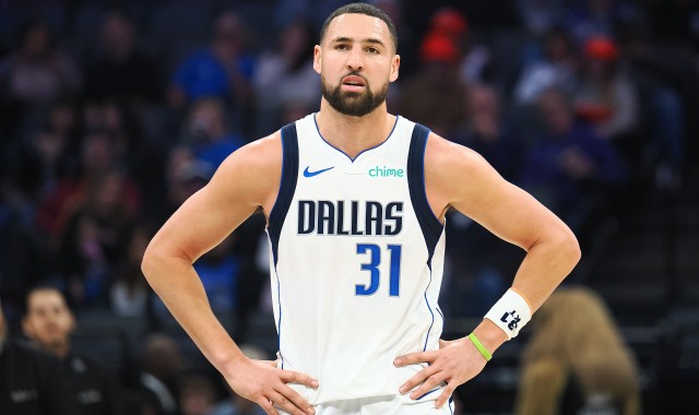 开云体育官方网-今天打得很不错！克莱半场8中4&amp;三分6中3贡献12分2板5助