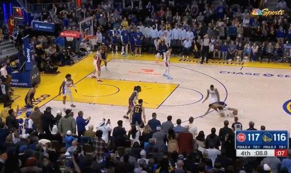 开云体育官方网址-普尔连续三场关键时刻犯错 成为可靠核心路途漫漫