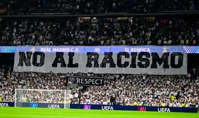 开云体育官方网-【现场】消失的穆里尼奥，起舞的维尼修斯