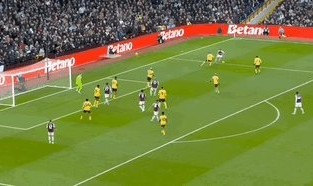 开云体育官方网-从6轮不胜到英超前4，逆天远射助维拉咸鱼翻身