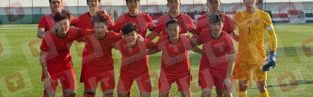 开云体育官方网址-直击国足热身乌兹别克斯坦 末节连续丢球2比2言和