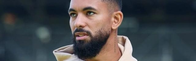 开云体育官方网址-维拉有意签回旧将道格拉斯·路易斯