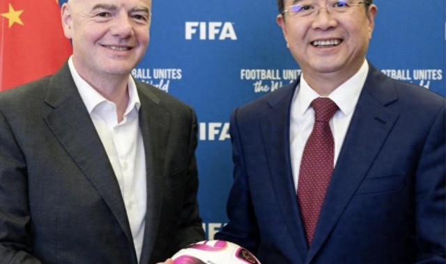 国足选聘主帅仅3天，西班牙61岁名帅投简历！曾率巴萨夺青年欧冠