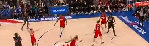 开云体育官方网-霍兰德内突外投连得5分，活塞打出一波13-1反超比分